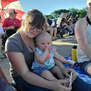 Meet your Posher, Elizabeth